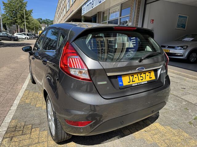 Ford FIESTA 1.0 EcoBoost Titanium 88022KM! NAP | 1e eigenaar | Navigatie | Climate Control | Cruise Control | Parkeersensoren | Lichtmalen velgen | Dealeronderhouden |