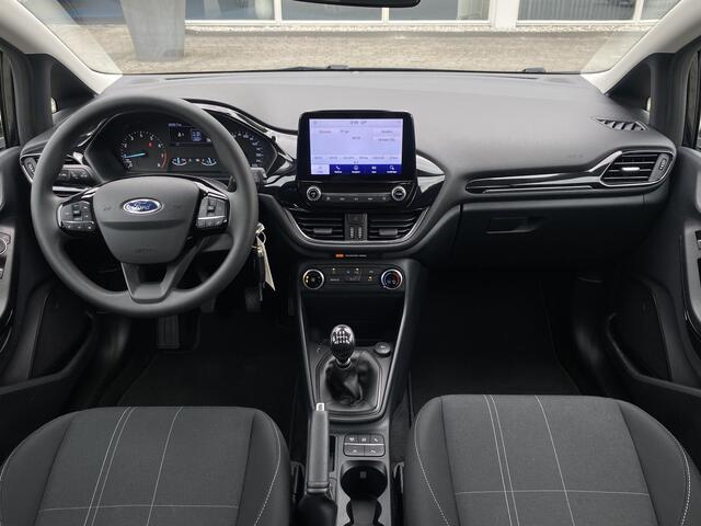 Ford FIESTA 1.0 94PK EcoBoost Connected Navi, PDC, LED, Rijklaar met beurt & garantie!