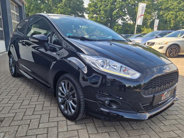Ford FIESTA 1.0i Ecoboost 100pk! ST-line Black Edition Climate Navi Cruise 17LM