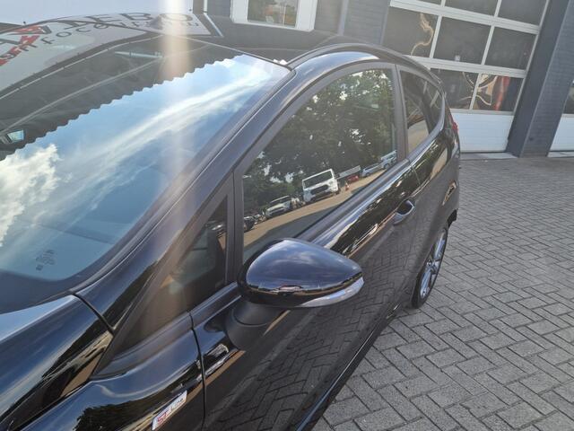 Ford FIESTA 1.0i Ecoboost 100pk! ST-line Black Edition Climate Navi Cruise 17LM