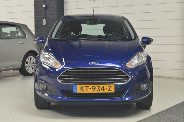 Ford FIESTA 1.0 EcoBoost Titanium // 121.000 km // CLIMA // CRUISE // PDC // NAVI // 101 PK //