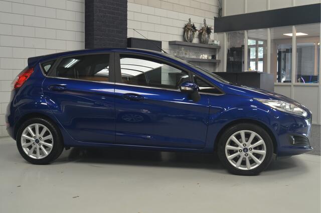 Ford FIESTA 1.0 EcoBoost Titanium // 121.000 km // CLIMA // CRUISE // PDC // NAVI // 101 PK //