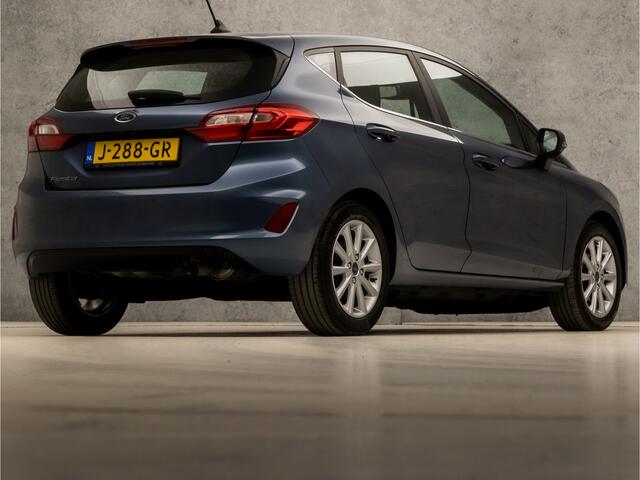 Ford FIESTA 1.0 EcoBoost Titanium Sport (APPLE CARPLAY, GROOT NAVI, STUUR/STOELVERWARMING, ADAPTIVE CRUISE, SPORTSTOELEN, KEYLESS, CAMERA, LM VELGEN, NIEUWSTAAT)