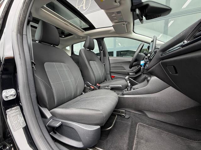 Ford FIESTA 1.0 EcoBoost Titanium Pano CarPlay Cruise