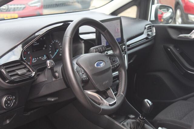 Ford FIESTA 1.0 EcoBoost Hybrid Titanium