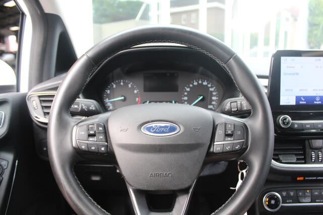 Ford FIESTA 1.0 EcoBoost Hybrid Titanium