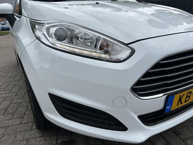 Ford FIESTA 1.0 Style NAVI PDC AIRCO DEALER NA!