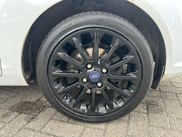 Ford FIESTA 1.0 Style NAVI PDC AIRCO DEALER NA!
