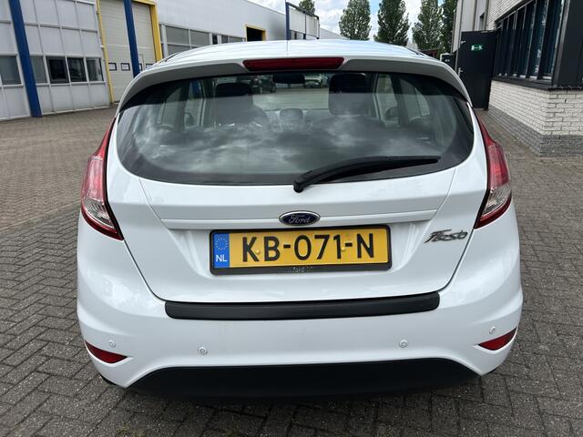 Ford FIESTA 1.0 Style NAVI PDC AIRCO DEALER NA!
