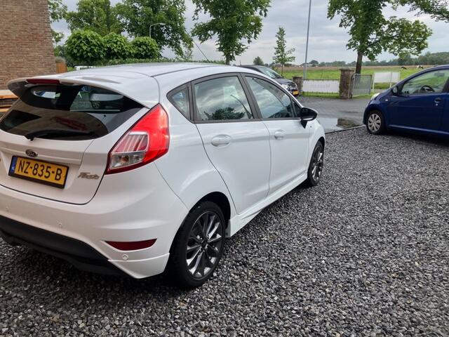 Ford FIESTA 1.0 EcoBoost ST Line