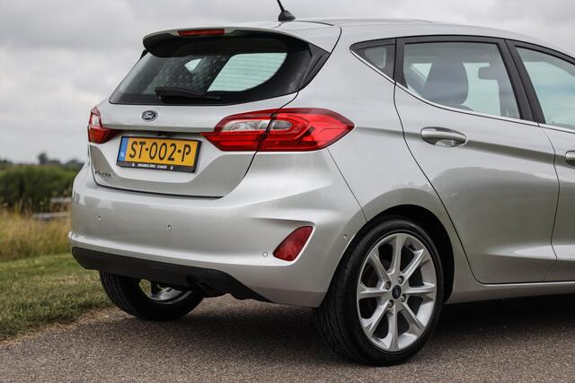 Ford FIESTA EcoBoost 100 pk Titanium ? Pano ? ACC ? B&O