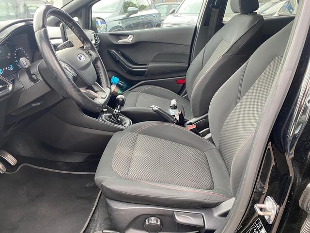 Ford FIESTA 1.0 EcoBoost ST-Line 140pk / Navi / CarPlay / Cruisecontrol / Winterpakket