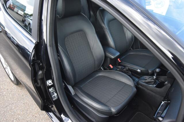 Ford FIESTA 1.5 TDCi Titanium , CLIMATR , CR CONTR , NAVI , LMV16 ,