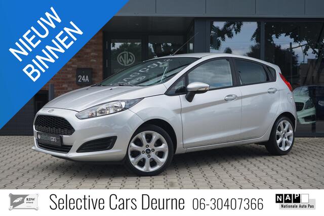 Ford FIESTA 1.25 , Clima, Nieuwe APK, 16''LM, 4-cilinder, Getint glas.