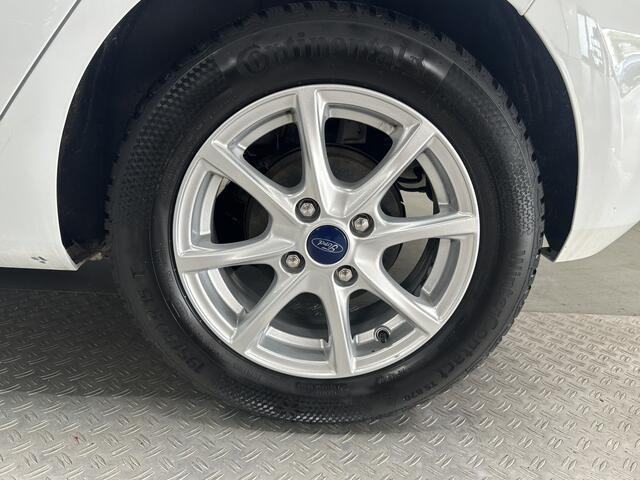 Ford FIESTA 1.0 EcoBoost Titanium CLIMA / CRUISE /NAVI / LMV Financial is mogelijk / Garantie !!!
