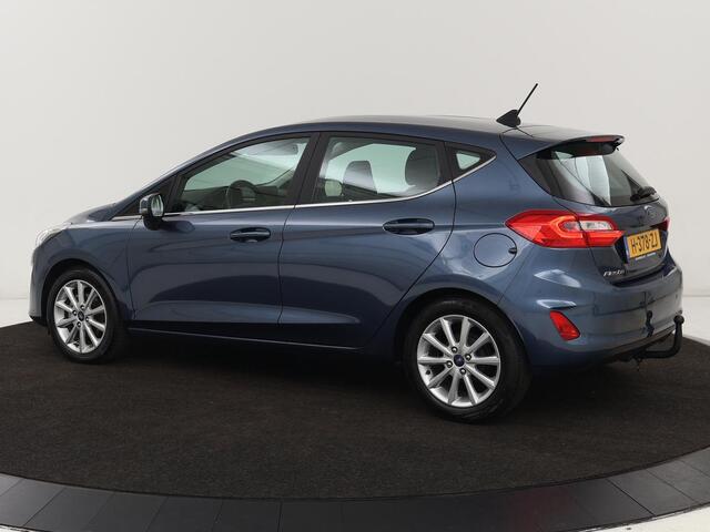 Ford FIESTA 1.0 EcoBoost Titanium | Stoel & stuurverwarming | Trekhaak | Carplay | Climate control | Cruise control | Verwarmde voorruit | Parkeerhulp