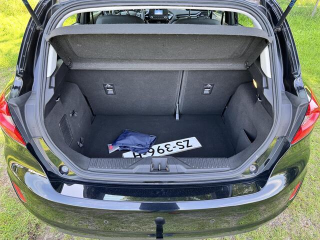 Ford FIESTA 1.1 Trend | CRUISE | AIRCO | TREKHAAK | LANE KEEPING |