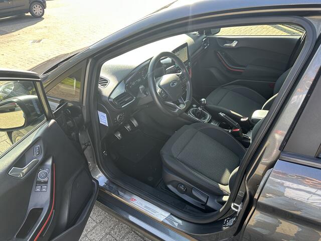 Ford FIESTA 1.0 EcoBoost ST-Line| Lane assist | PDC | Cruise