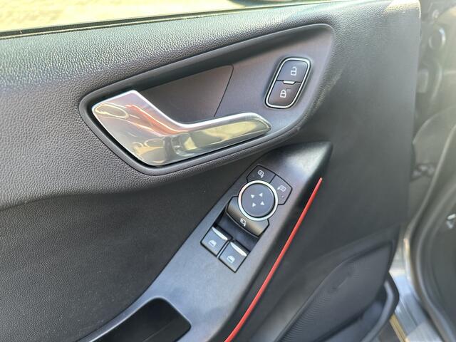 Ford FIESTA 1.0 EcoBoost ST-Line| Lane assist | PDC | Cruise