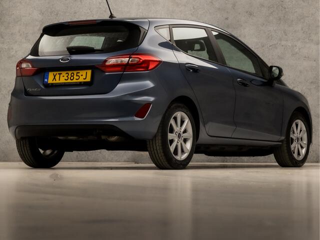 Ford FIESTA 1.1 Sport (APPLE CARPLAY, GROOT NAVI, CRUISE, SPORTSTOELEN, LM VELGEN, LANE ASSIST, PARKEERSENSOREN, NIEUWSTAAT)