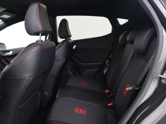Ford FIESTA 1.0 EcoBoost ST-Line | Stoel & stuurverwarming | B&O Sound | Trekhaak | Carplay | Navigatie | Parkeerhulp | Cruise control | Airco | Bluetooth