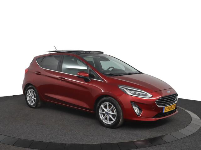 Ford FIESTA EcoBoost Hybrid 125 pk Titanium X | Pano | Winter Pack | Camera | Adapt. cruise | full LED | B&O | 100% dealer onderh.