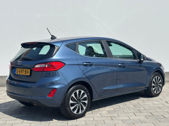 Ford FIESTA EcoBoost Hybrid 125 pk Titanium | Parkeersensoren | All-season banden | Apple carplay |