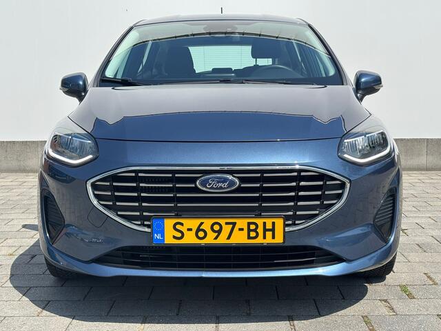 Ford FIESTA EcoBoost Hybrid 125 pk Titanium | Parkeersensoren | All-season banden | Apple carplay |