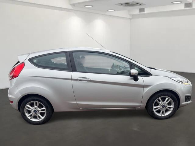 Ford FIESTA 1.0 EcoBoost Titanium PDC-Stoelverwarming-AC-Navi