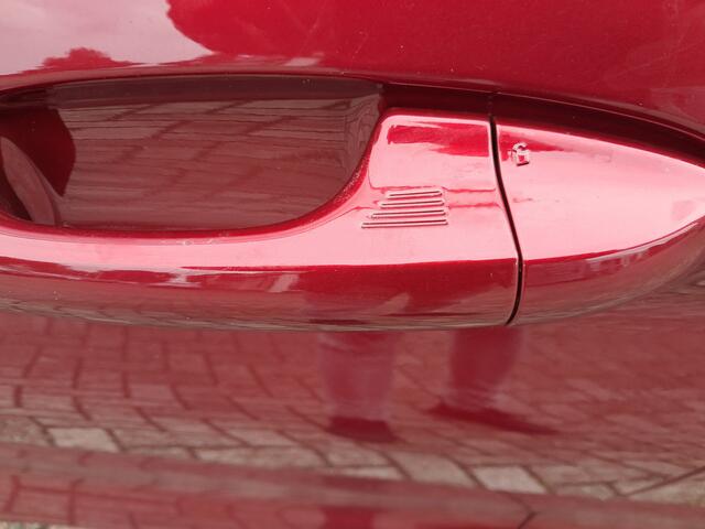 Ford FIESTA 1.0 EcoBoost Hybrid ST-Line X en Schuif/kanteldak | Clima | Cruise | Navigatie | Camera | PDC voor en achter | LM Velgen | DE MOOISTE VAN NEDERLAND!!!! NIEUWSTAAT!!!