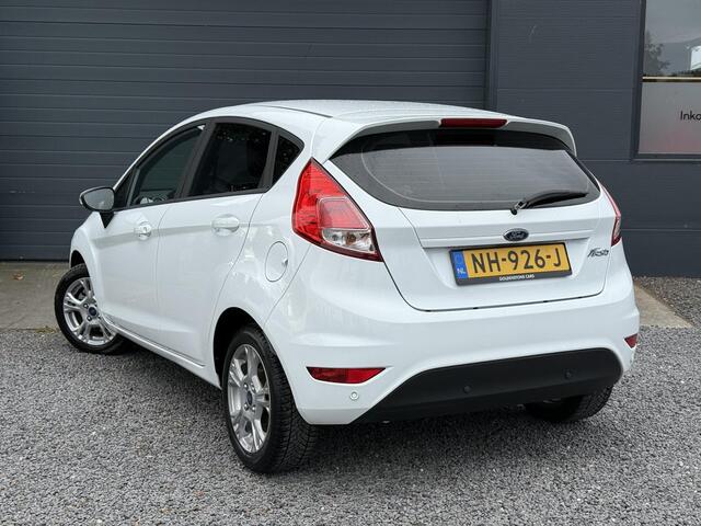 Ford FIESTA 1.0 Style Ultimate 2e Eigenaar,Navi,Airco,Cruise,80pk,5 Deurs,Lm velgen,N.A.P,Pdc V+A,Apk tot 05-2026