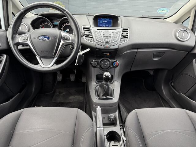 Ford FIESTA 1.0 Style Ultimate 2e Eigenaar,Navi,Airco,Cruise,80pk,5 Deurs,Lm velgen,N.A.P,Pdc V+A,Apk tot 05-2026