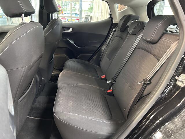 Ford FIESTA EcoBoost 95pk Titanium | Trekhaak | Winterpack | Clima | Cruise | Parkeersens. Achter |