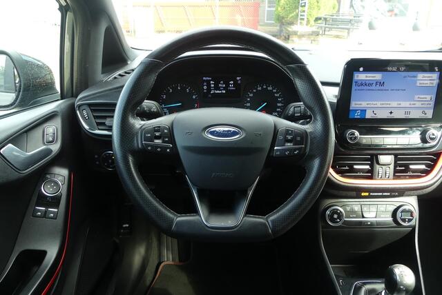 Ford FIESTA 1.0 EcoBoost ST-Line CRUISE, CLIMA, PDC, VOORRUITVERWARMING, LANE ASSIST, DAB, 89.547KM
