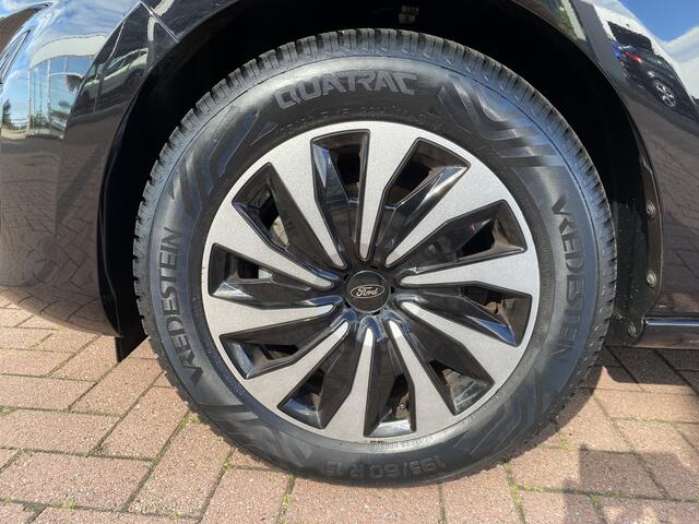 Ford FIESTA 1.0 EcoBoost Hybrid Titanium NAVI/LED/CRUISE/CLIMATRONIC/PDC