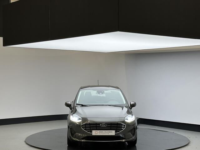 Ford FIESTA 1.0 EcoBoost Hybrid Titanium | Cam achter | Clima | 7300 km! | NL Auto |Dealer onderhouden