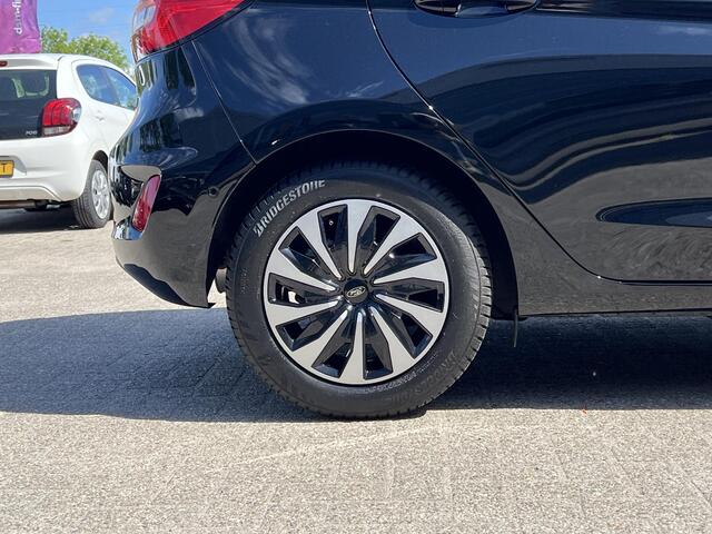 Ford FIESTA 1.0 EcoBoost Hybrid Titanium | Winter Pack | Navigatie | Camera