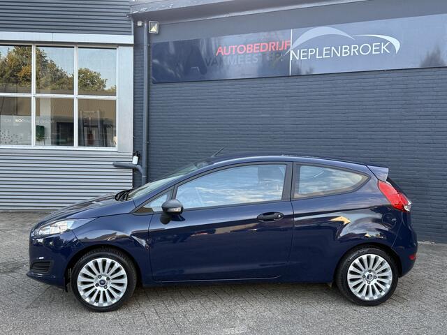 Ford FIESTA 1.25 15inch,Cv,Electr.ramen,Radio/cd 2016 km 142.000 Sportieve auto !!