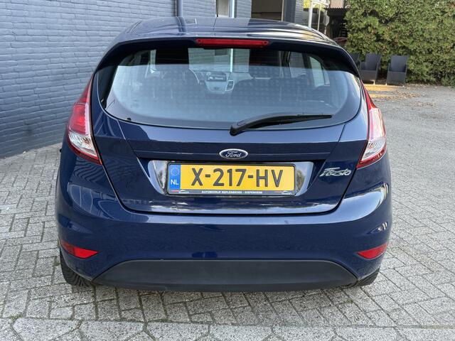 Ford FIESTA 1.25 15inch,Cv,Electr.ramen,Radio/cd 2016 km 142.000 Sportieve auto !!