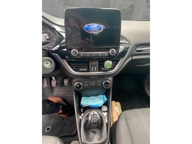 Ford FIESTA 1.1 Trend | Navigatie | Aicro | Lichtmetalen velgen