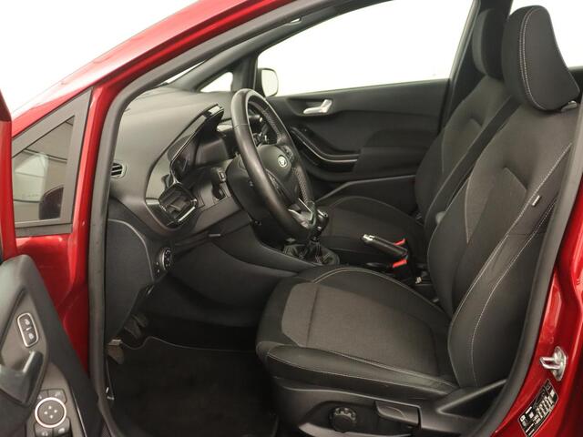 Ford FIESTA 1.0 EcoBoost Hybrid Active X | Trekhaak | B&O Sound | Carplay | Navigatie | Keyless | Climate control | Parkeerhulp | Cruise control