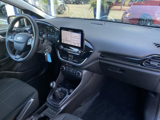 Ford FIESTA 1.1 Trend 85PK Navi, Carplay, Rijklaar met beurt & garantie!
