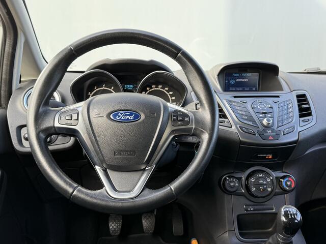 Ford FIESTA BWJ 2016 | 1.0 81PK Style | NWE APK | AIRCO | NAVIGATIE | CRUISE | RADIO/CD |
