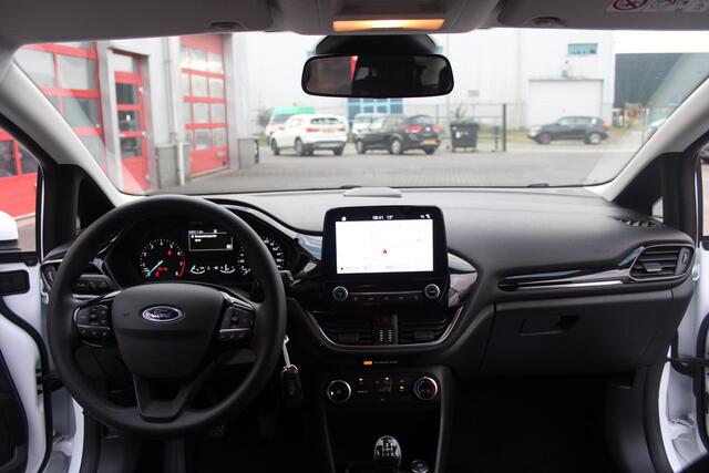 Ford FIESTA 1.1 Trend Styling en Navigation Pack | Driver Assistance Pack 1| Apple CarPlay | Cruise | 16" | PDC | DAB