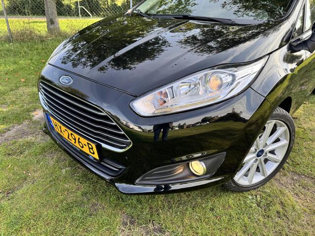 Ford FIESTA 1.0 EB 100PK Titanium | NIEUWE DISTRIBUTIERIEM | EERSTE EIGENAAR |