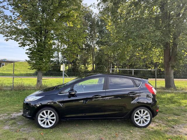 Ford FIESTA 1.0 EB 100PK Titanium | NIEUWE DISTRIBUTIERIEM | EERSTE EIGENAAR |