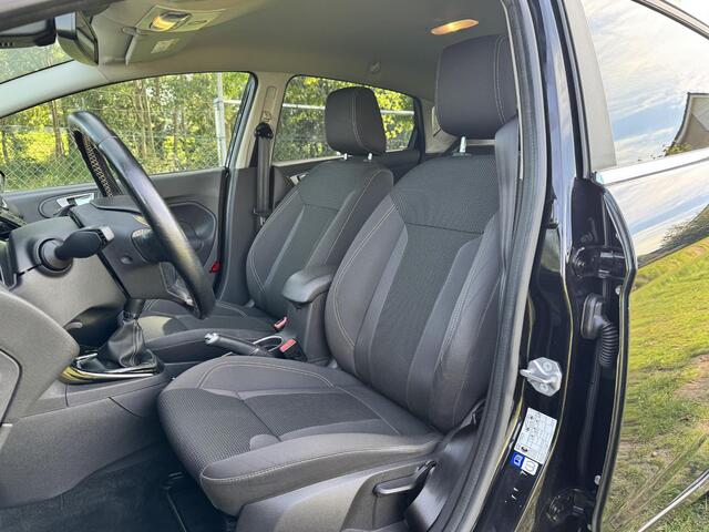 Ford FIESTA 1.0 EB 100PK Titanium | NIEUWE DISTRIBUTIERIEM | EERSTE EIGENAAR |