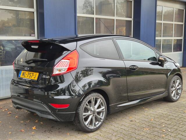 Ford FIESTA 1.0 ECOB. ST LINE 1E Eigenaar Trekhaak 125 PK ALL IN prijs!