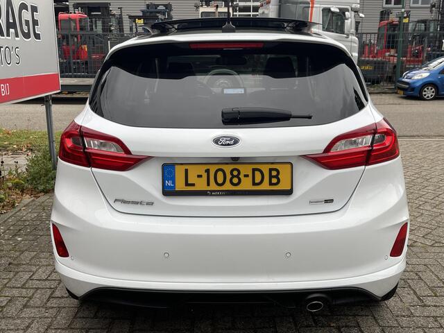 Ford FIESTA 1.0 EcoBoost Hybrid ST-Line X 18''/Panoramadak/Adaptieve cruise/Keyless/Camera/Blindspot/DAB/Apple Carplay & Android Auto/Stoel+stuur+voorruit verwarming