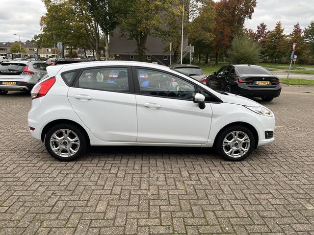 Ford FIESTA 1.0 Style Ultimate Airco Cruise lmv Navi Nap
